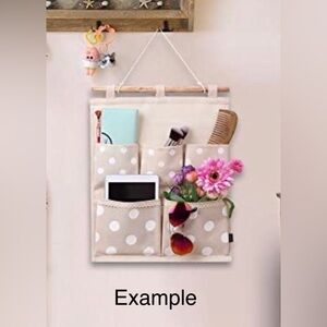 🐰 Polka Dot Hanging Wall Organizer